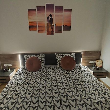 Apartman Zengg Екстериор снимка
